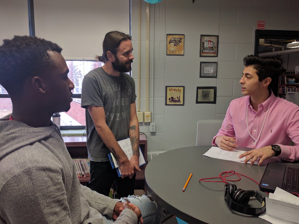 OvertonMNPS's tweet photo. Students explain their digital design project to @OvertonIT partner Josh from @IronYard in our project expo trial run. @MyFutureMyWay https://t.co/r7PxASGVIo