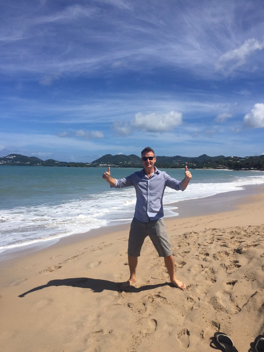 jon_clegg's tweet photo. 😎🌴@DeanStansby @AbsoluteOpera @wcaulfieldcomic https://t.co/tU3ttjk6gi