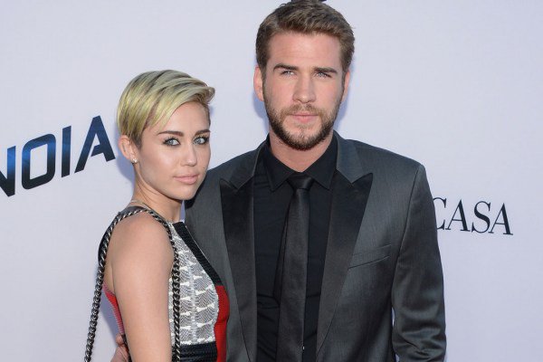 Miley Cyrus Wishes \Best Friend\ Liam Hemsworth A Happy 27th Birthday  