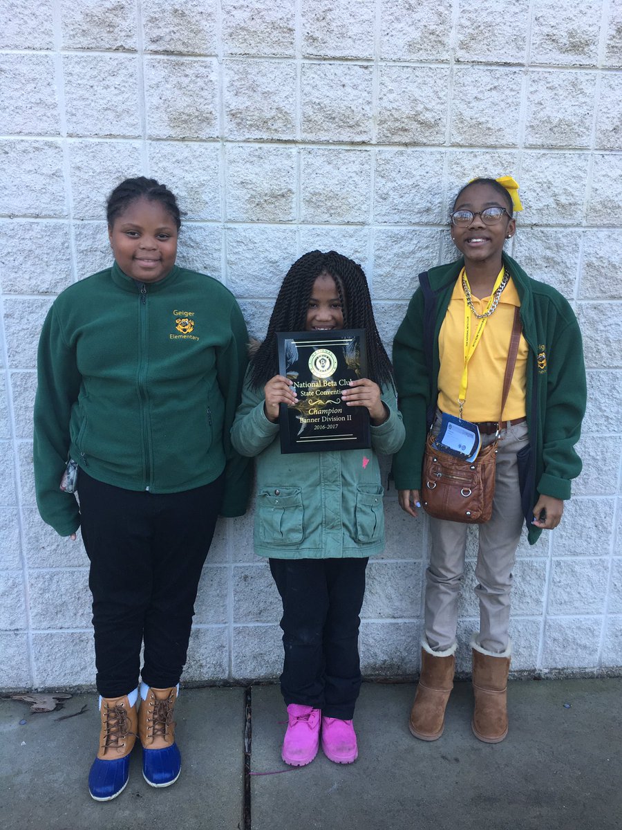 ITeach_MsYork's tweet photo. We won:
1) 2nd place Social Studies Division 1
2) 3rd place ELA Division 1
3) 1st place Banner
4) 1st place Spotlight Your Club
#betacon17 https://t.co/hT1PXRMeQO