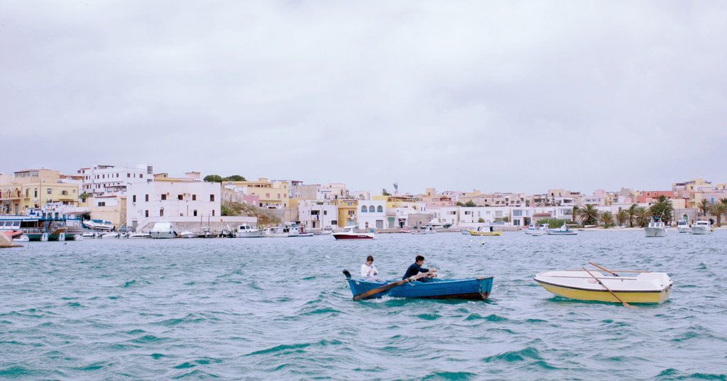 "<a href="/Fire_at_Sea/">Fire at Sea</a> strikes a nerve on the migrant crisis"—<a href="/nytimes/">The New York Times</a> wac.mn/2jiSWNU See it in the #WalkerCinema → wac.mn/2jiTfrW