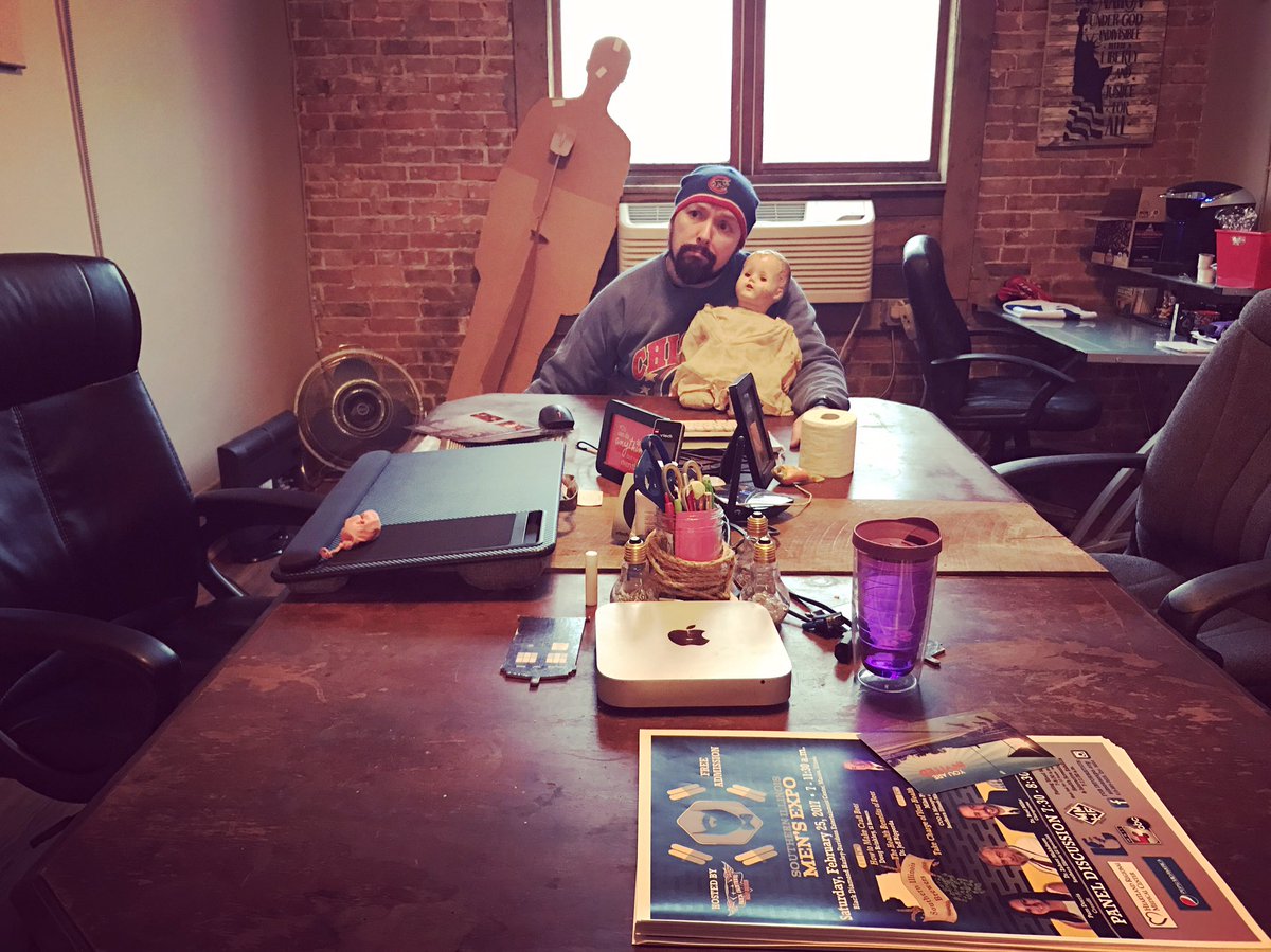 iTomHarness's tweet photo. All by myself with #CoraMae at the @HarnessDM office today. #Millennials took a #rainday. #snowday https://t.co/m7cyNBMlrL