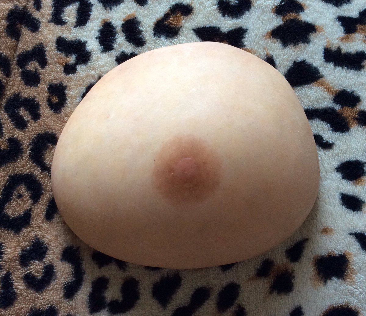 IreneHealey's tweet photo. A custom made breast #prosthesis made for women who don't want #breast reconstruction after #mastectomy is restorative and also comfortable https://t.co/jk8Qwjbkdw