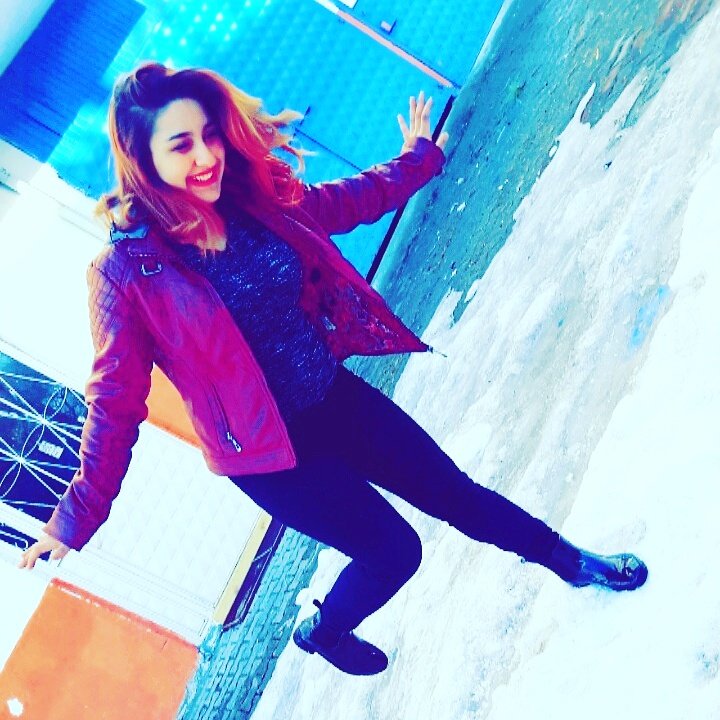 Leyla Oluruz Da Bu Devirde Mecnun Kaldımı .?