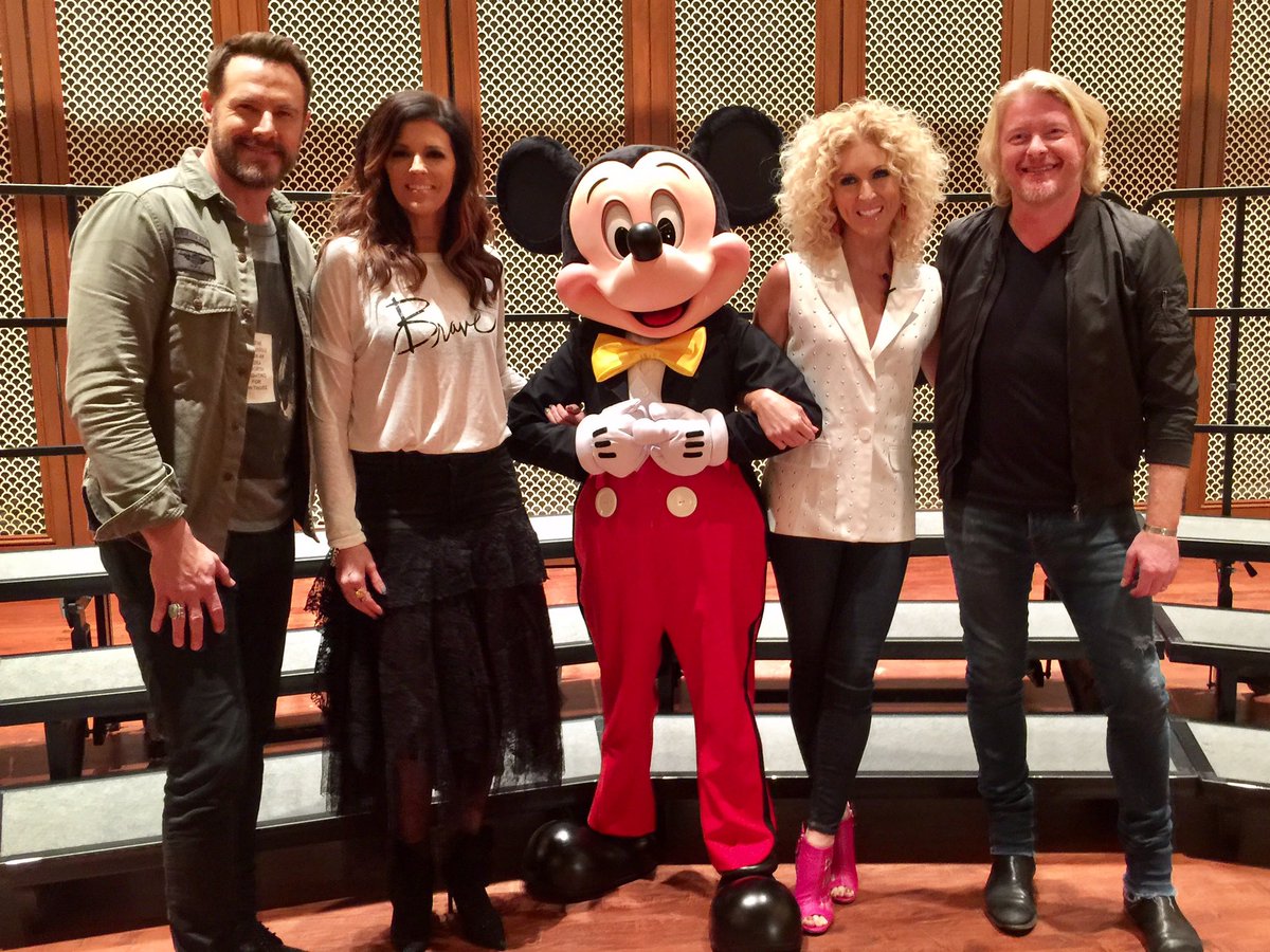 radiodisney tweet picture