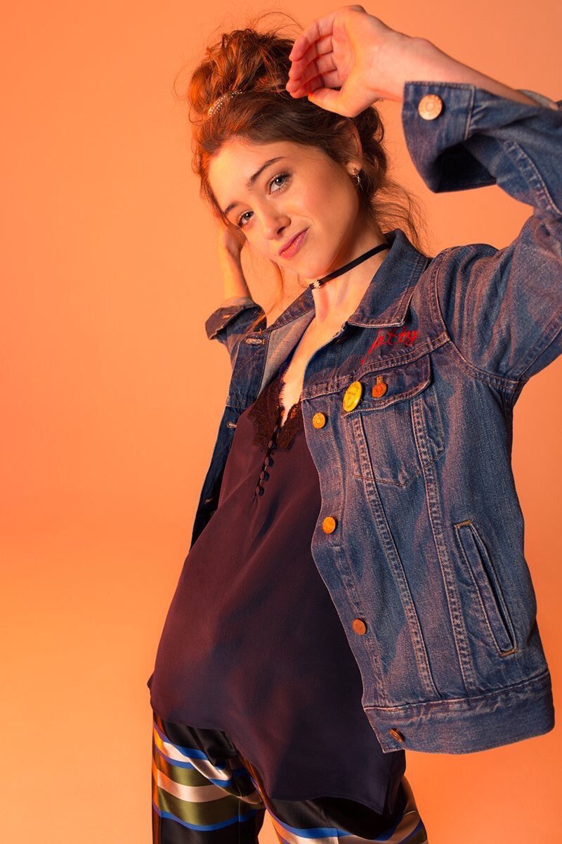 wiIIbyer's tweet photo. ALSO HAPPY BIRTHDAY TO THIS BEAUTIFUL WOMAN @NataliaDyer https://t.co/SiKrnNC0eT