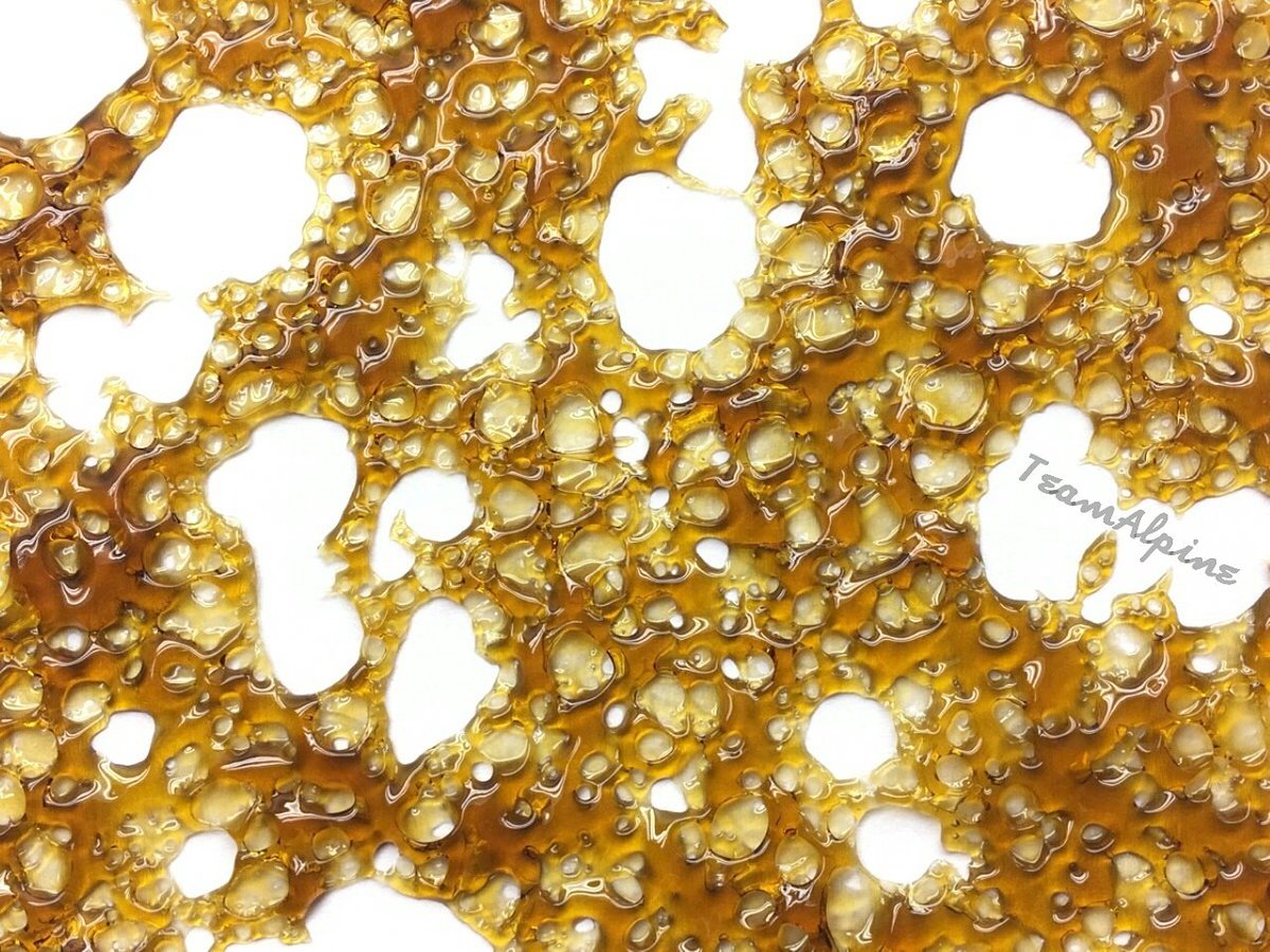 teamalpine916's tweet photo. White Fire By #MountainManExtracts Is Now Available On Our Wax Deal Shelf At #AlpineAlternative! Come On In, We're Open 10-8 Everyday! https://t.co/zkTpuf4aFm