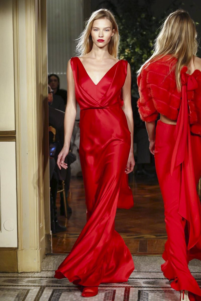 Couture is Beyond on Twitter: "Sasha Luss, Karolina Kurkova and Martha