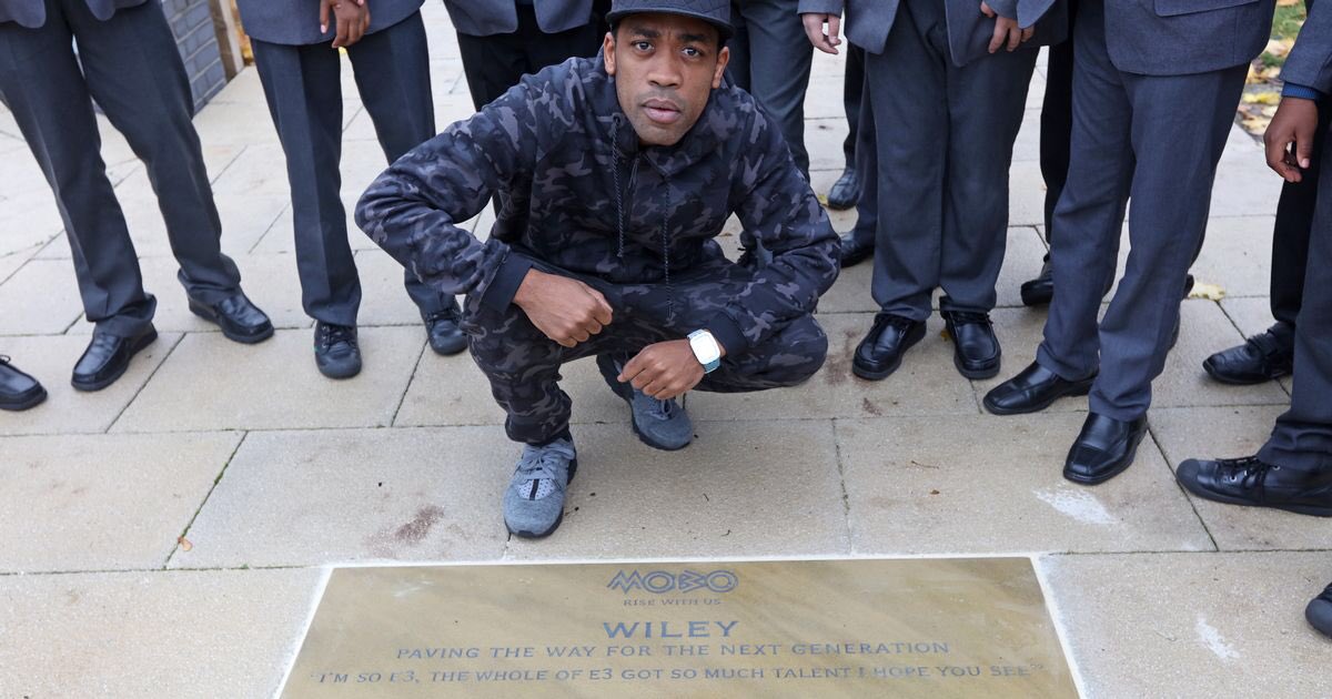MOBOAwards's tweet photo. This means even more today @WileyUpdates 🙌🏾❤ #GODFATHER https://t.co/WGdLL4LRfB