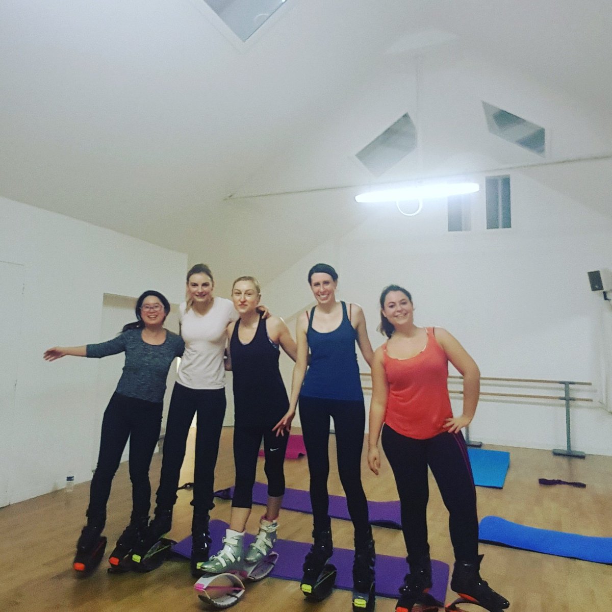 JumpforKangoo's tweet photo. Testing the schedulle. Welcome new girls! #kangoopower #newsession #newgirl #kangooclub75 #paris #kangoopower #sport #cardio #fitness #fit https://t.co/qxP7qsyxsj