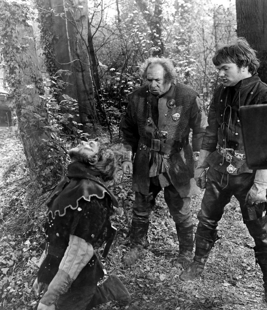 Macbeth_HE3's tweet photo. Such a shame about what happened to Banquo #rip https://t.co/VF5aAJ5Afr