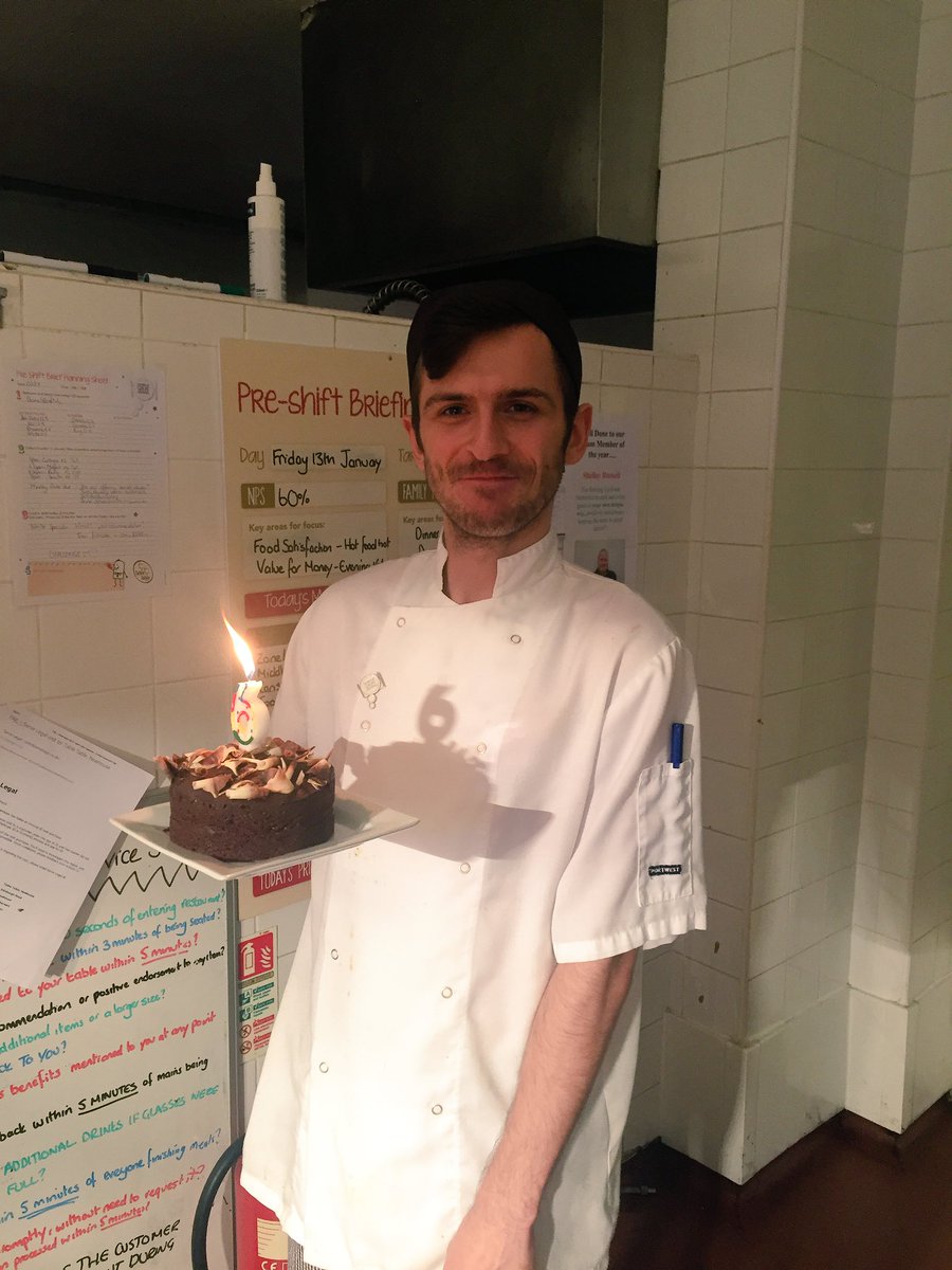 Chef Ryan choosing to work and SUGM on his birthday! #dedication <a href="/alastairhope/">Alastair Hope</a> <a href="/WeAreSUGM/">WeAreSUGM</a> @DianeMcQueen88