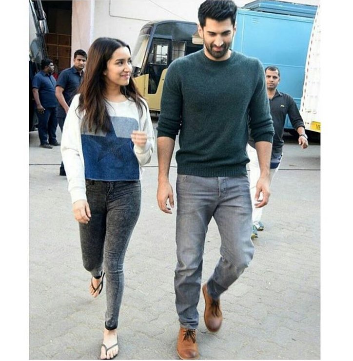 PKundlas's tweet photo. Looking this guys looking beautiful wonderful together @ShraddhaKapoor #AdityaRoyKapur #myjaanus #okjaanu last day promotion πΊπππππ https://t.co/QTF8JDc7lj