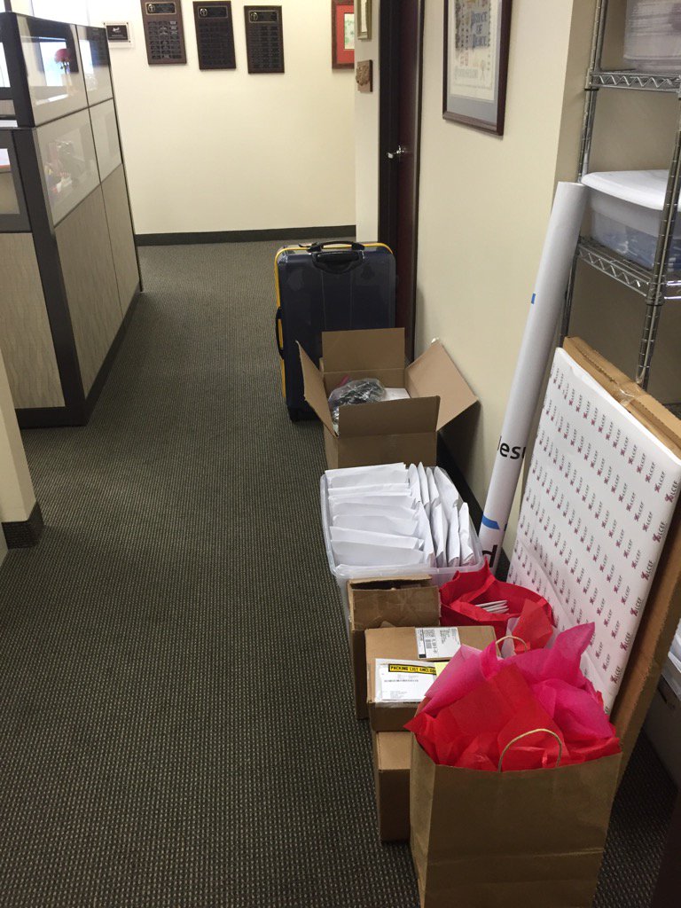 DJamesReichard's tweet photo. #2017CAW
@DebATalbot has the gear lined-up for this year's @FLGA_LCMS @LCEF_ Congregation Advocate Weekend
#GreatJob https://t.co/i3AFAmTfOw