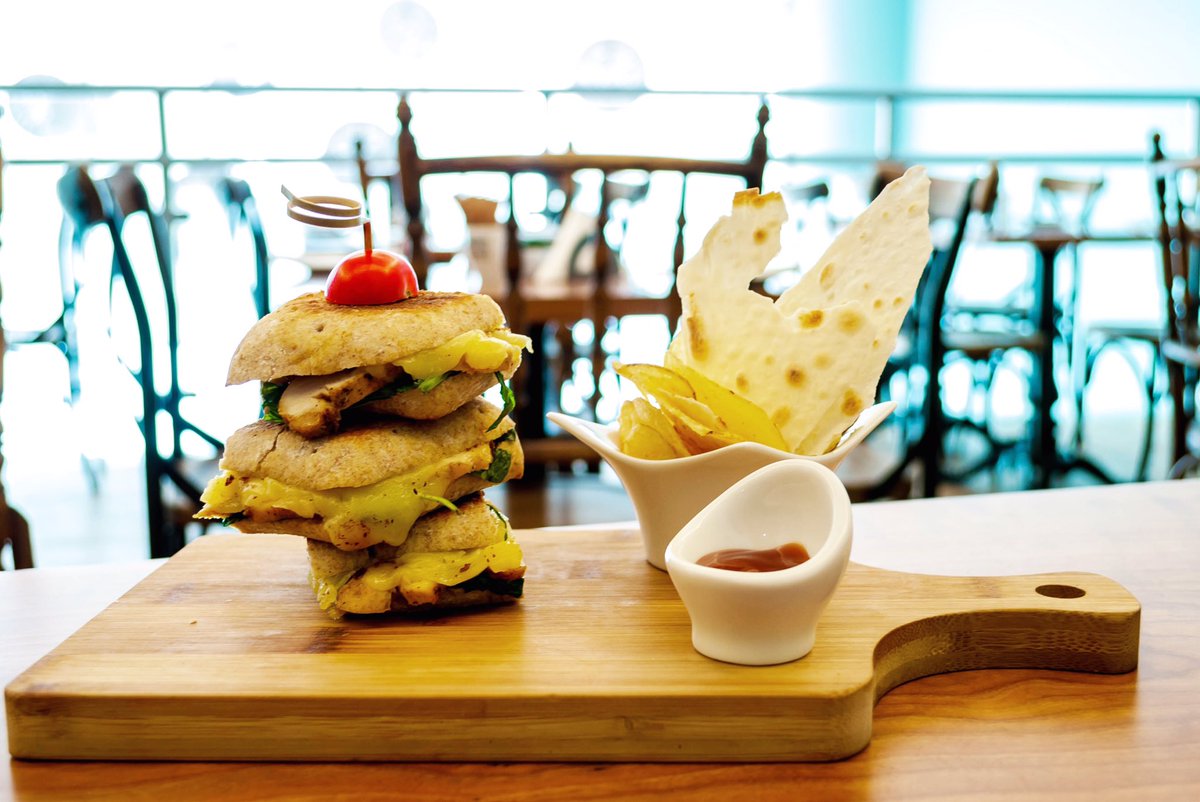cafe_four's tweet photo. Chicken panini with Spanich & cheddar cheese
#foursquarescafe #4squarescafe #damam #khobar #saudiArabia #arabianfood #arabcafe #servingbest https://t.co/1OW3djr4Kh