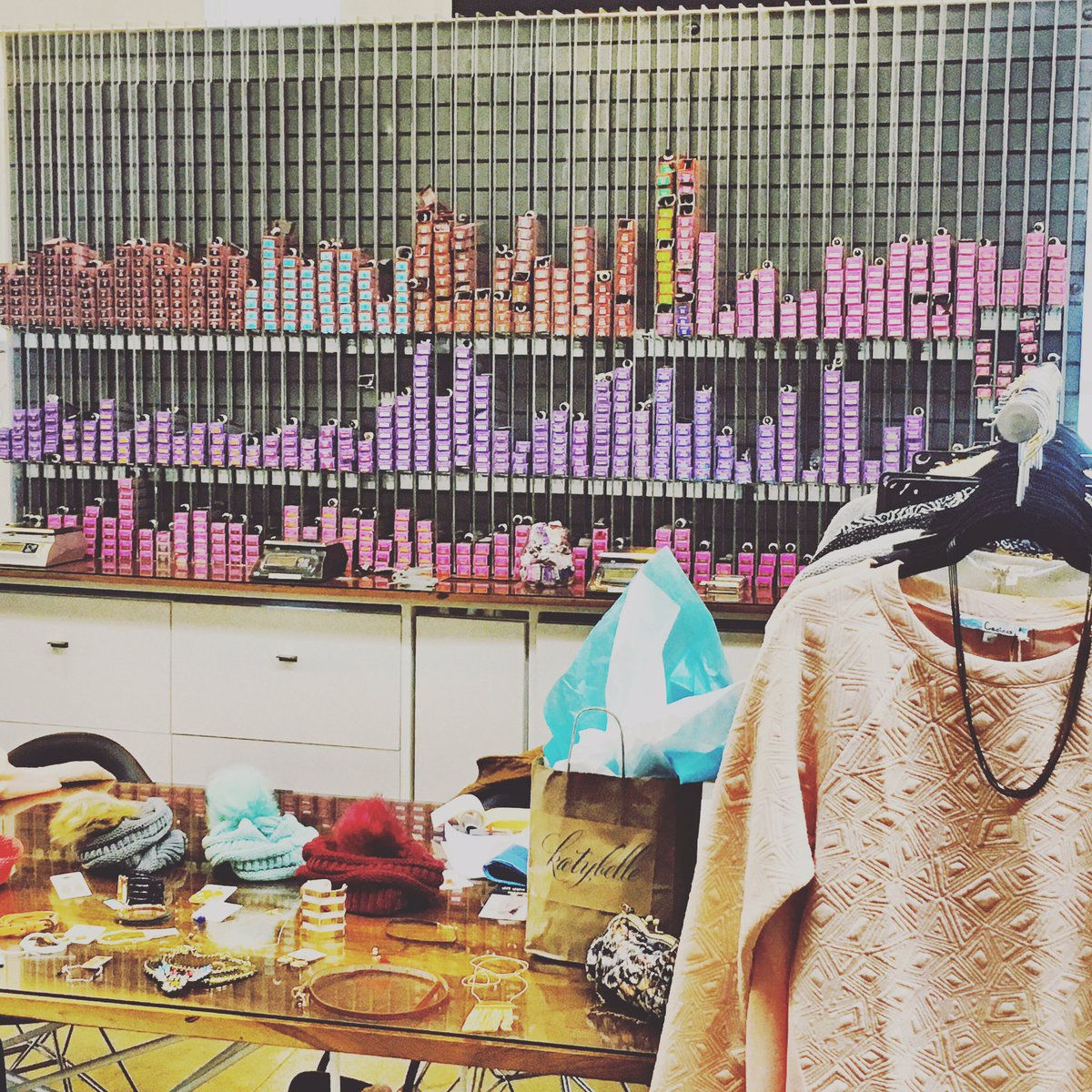 katybellestore's tweet photo. Come shop #katybelle Today @ #MatthewMorris S. Broadway! Just unpacked tons of new beanies and jewelry. #beanie #sweater #SouthBroadway https://t.co/zdbSbtJ9uk