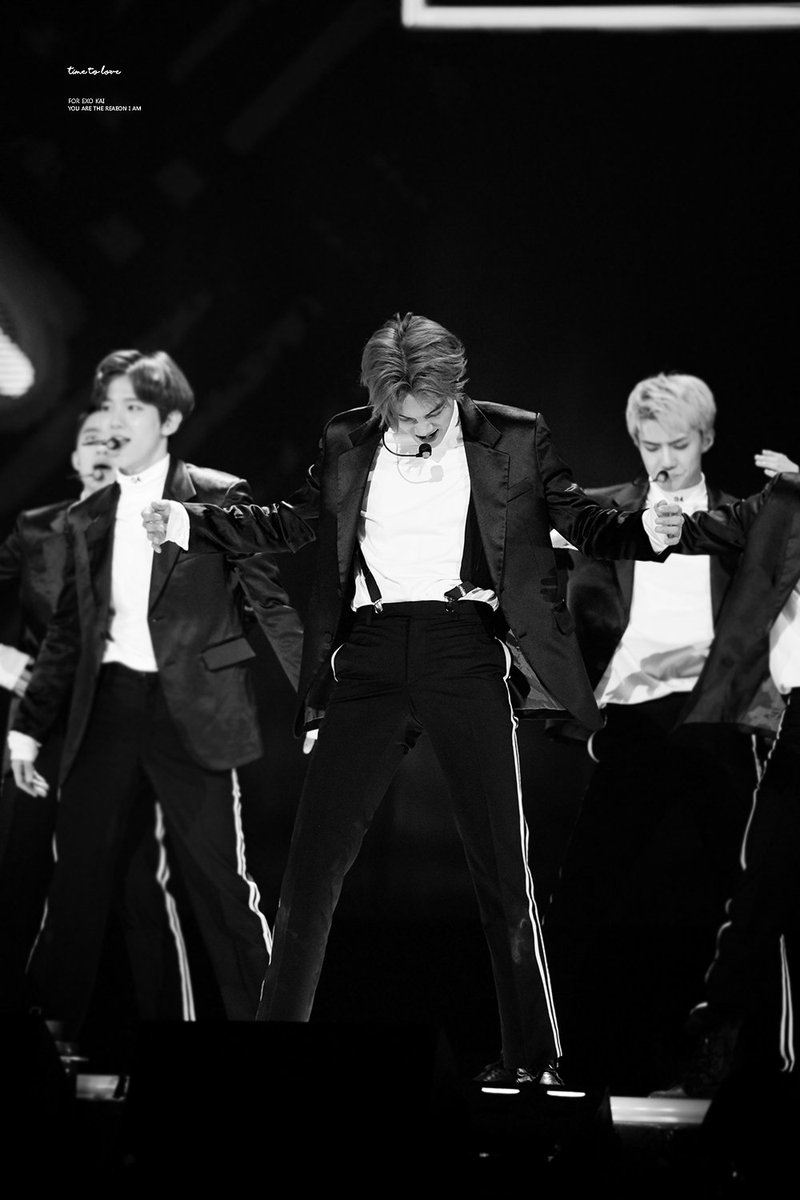 kimjipics's tweet photo. KING KAI https://t.co/DkOozEP1Kn