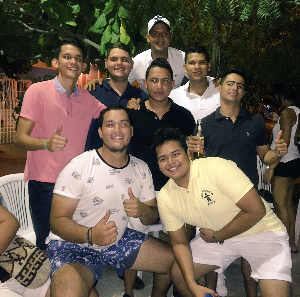 JuanSebastianGC's tweet image. #Reencuentro #Prom2012🎓 1 parte