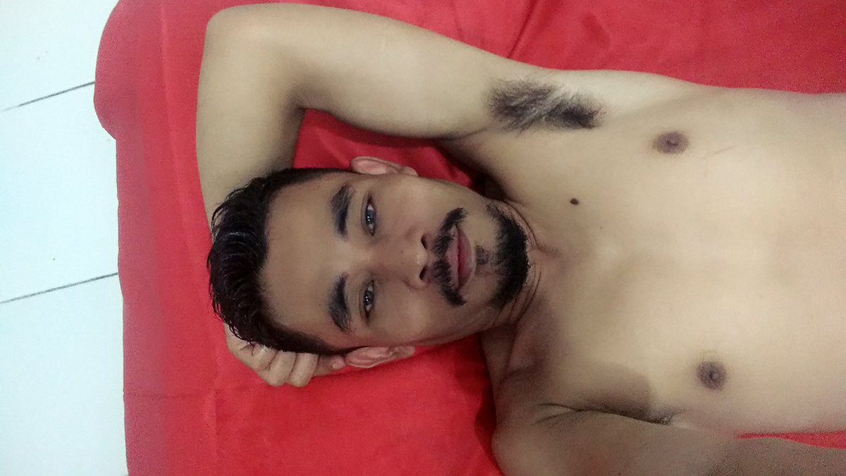 edoalansah's tweet photo. Maap Yang minat pijat wa ya daerah kalibata jkt Selatan full body wa 085775535016/081290396806 bbm D40BF488 https://t.co/MvdLpC7scJ