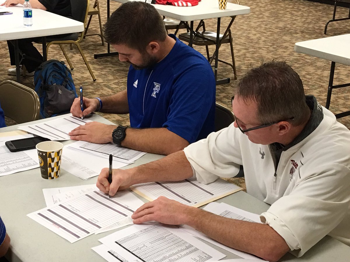 robertbardin's tweet photo. Successful draft done for Chick-fil-A Heart Of A Champion Football game #BlueSquad #RedSquad #HOAC #FCA https://t.co/bAA9L1sP26