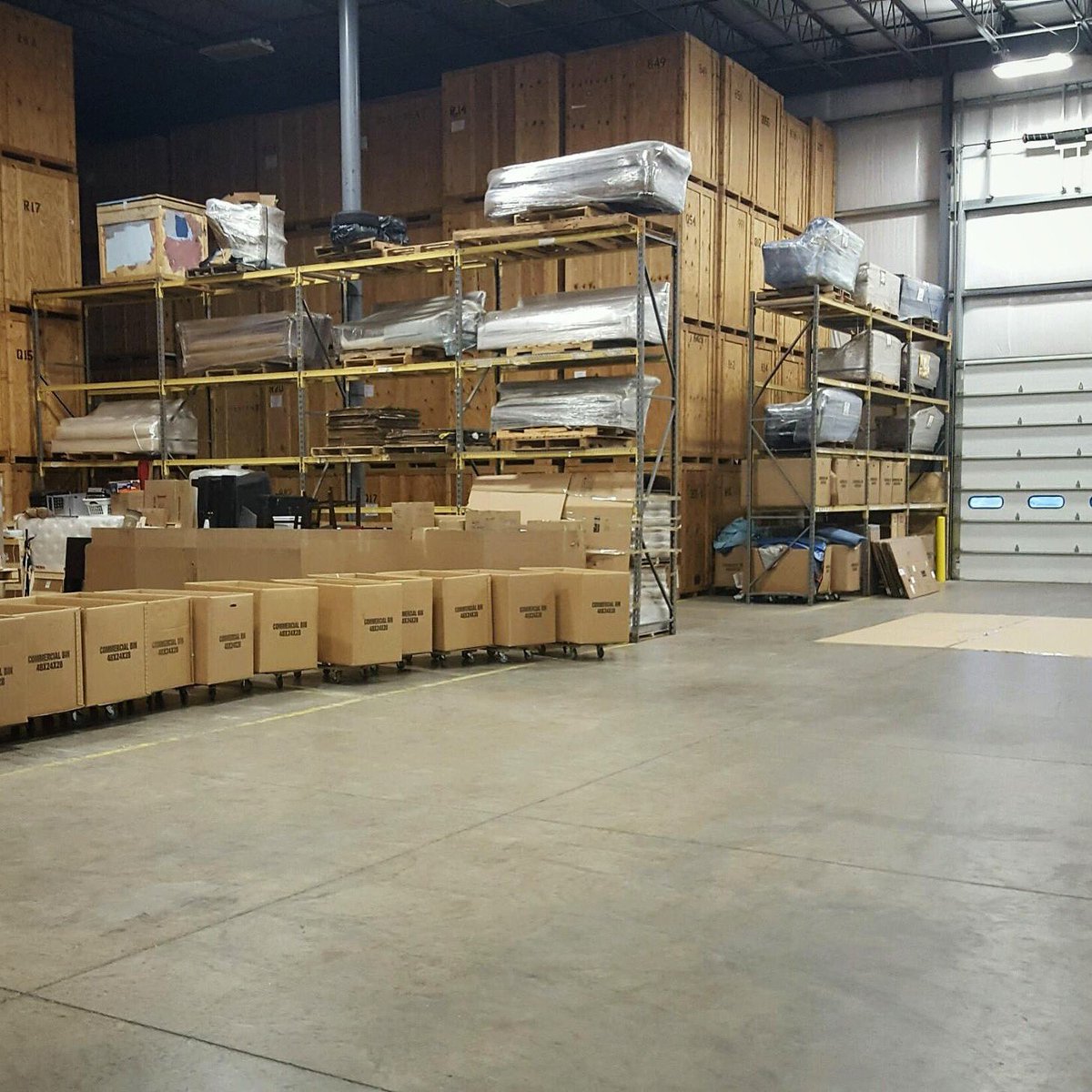 HappyPirateGary's tweet photo. Warehouse at @Corriganmoving  is prepped for the @PirateToyFund's annual toy sort! Watch @news10nbc to see how many toys we collected! #ROC https://t.co/nqiDEi37L5
