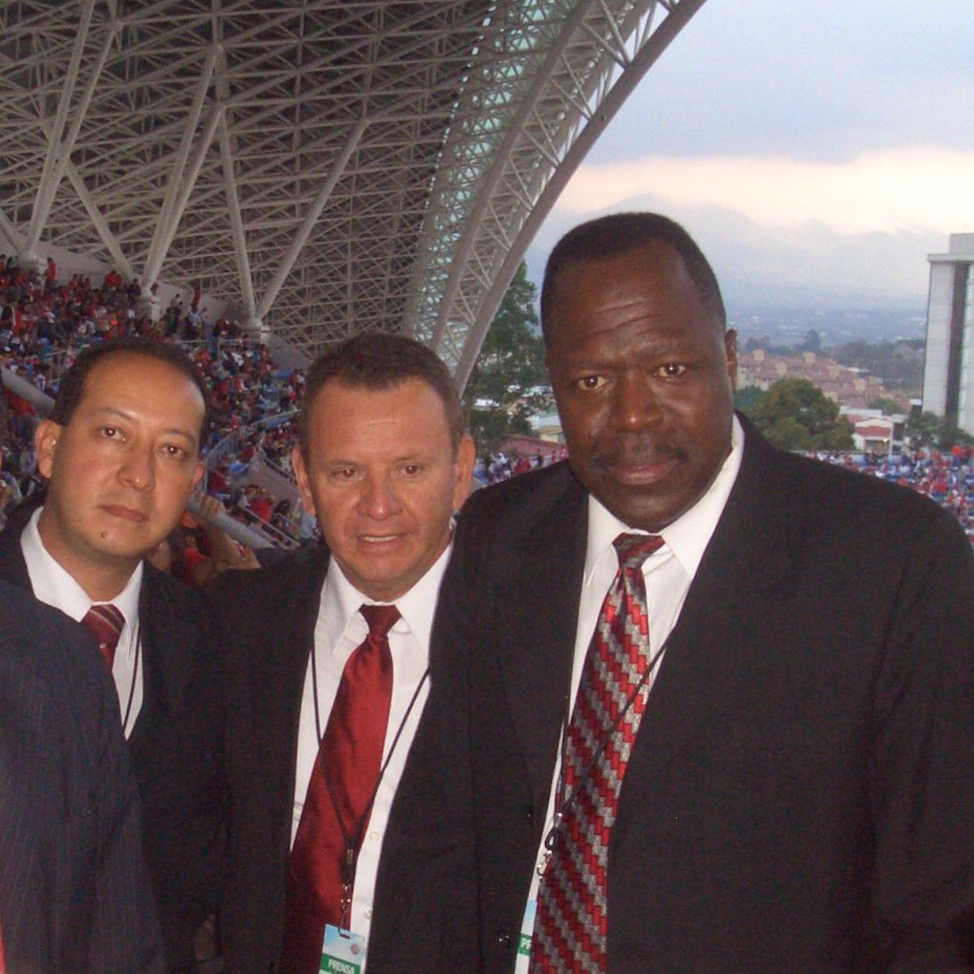 La radio tica perdió a su referente en la narración deportiva. Adiós Doble M.