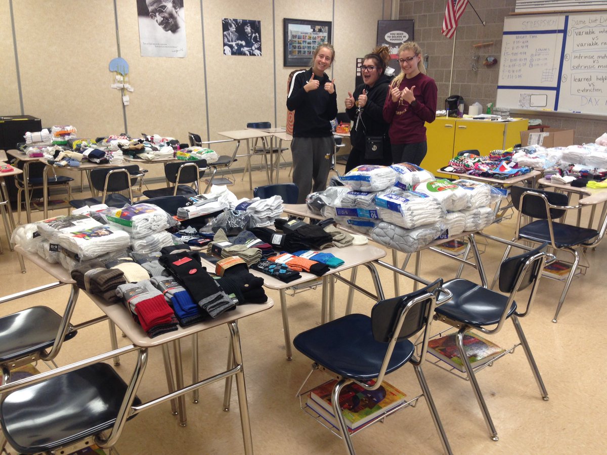 MsStilesPsych's tweet photo. This is what strong, caring, &amp; united schools can do! Thanks for a successful Sock Drive! ❤️#EdRising #IrondaleNation #SoCloseToOurGoal https://t.co/tFFqlNdYmq