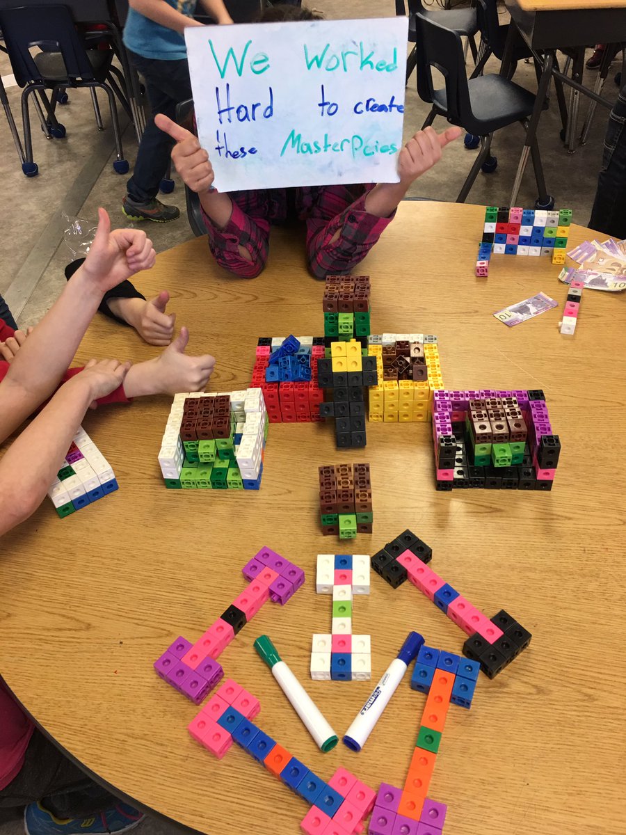 Ms_KSmart's tweet photo. 5 ladies worked extremely hard on this masterpiece today during choice time to end our first week back! #hardworkpaysoff #learn #explore https://t.co/Ik2mgwyW24