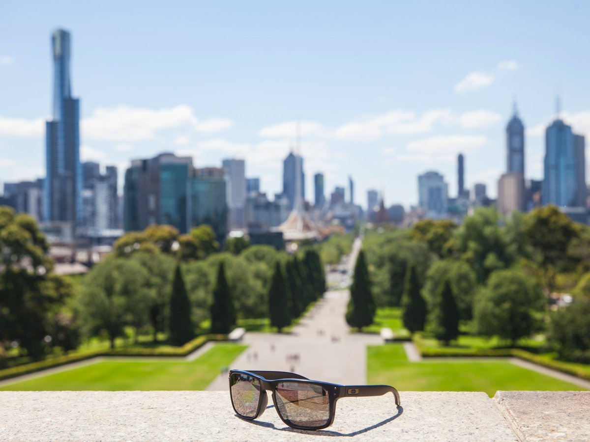 Sunglass Hut (sunglasshut) ट्विटर