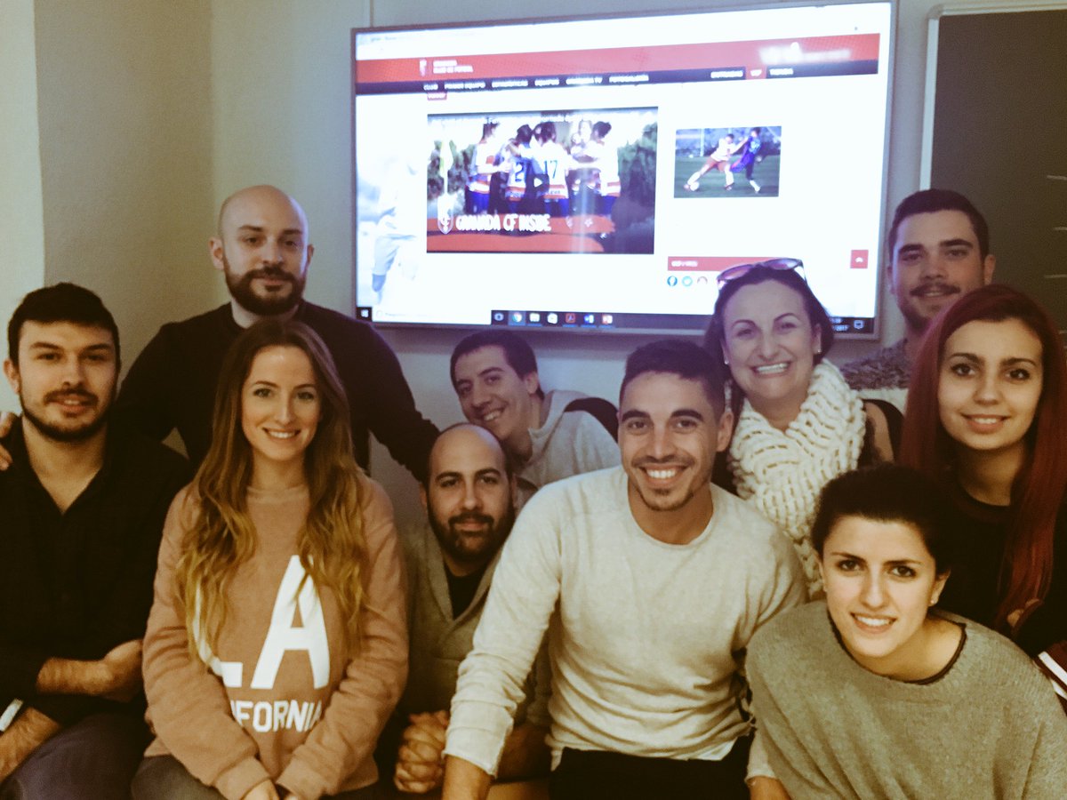 GranadaCF_Fem's tweet photo. Hoy el #FutbolFemenino ha estado presente por primera vez en el programa oficial del @deportivoesco, con @MJMesaOlea. Seguimos creciendo!! https://t.co/cl7rDTqIxo