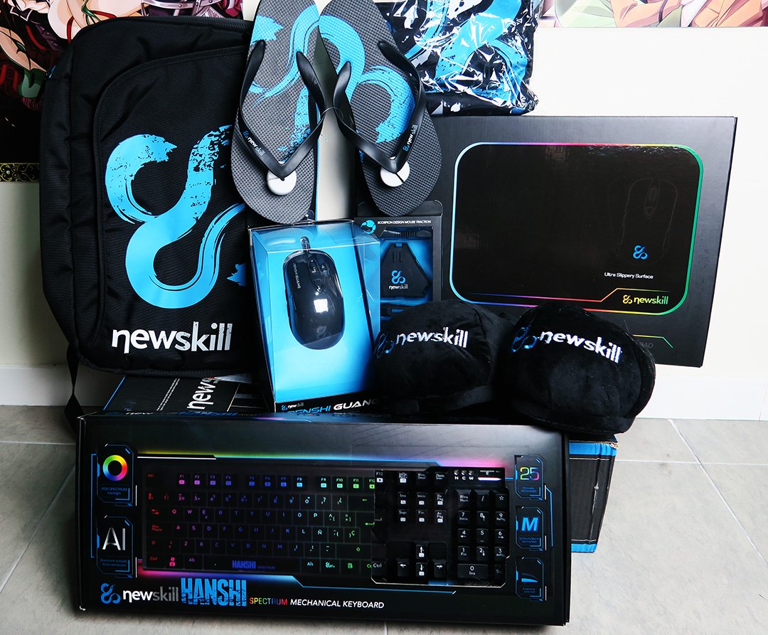 Dangelisa's tweet photo. 🎉🎊TOMAD SORTEACO CHACHI WIII!🎉🎊

PARTICIPAR:
RT a este tweet y seguirme a mi y a @newskill_ES

#NewskillOnTheMoon

HABRÁ VARIOS GANADORES!😍✨ https://t.co/UqquvpR4wE