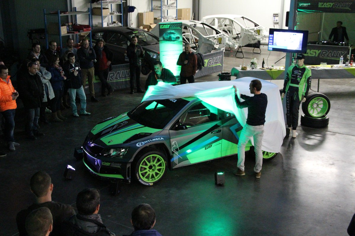 EasyRally tweet picture