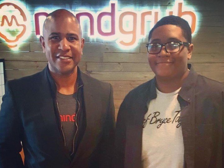 mindgrub's tweet image. Mindgrub Cafe to Collaborate with @ChefBryceTaylor on New Menu Items hubs.ly/H05TZtP0 @CuttySharps