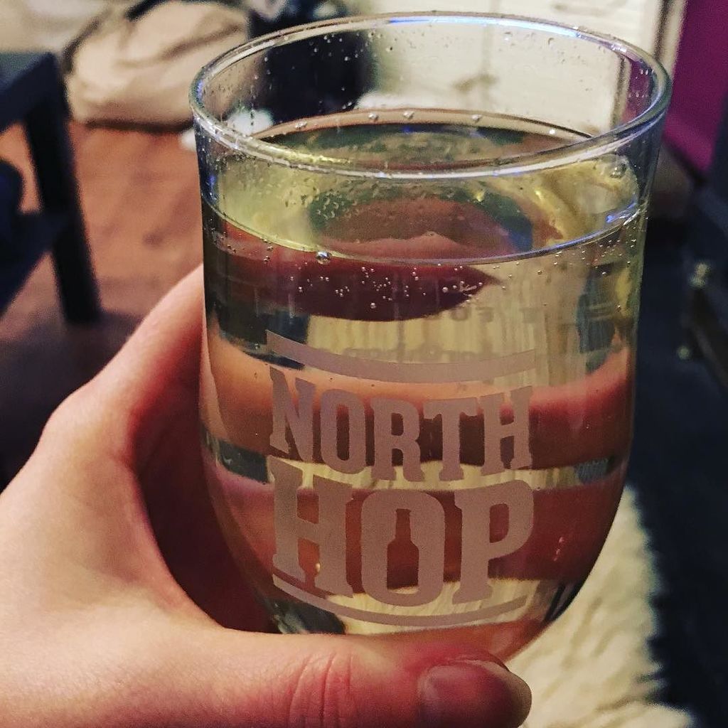 ameyjaney's tweet photo. Cheers to the freaking weekend! #bbloggers #fbloggers #lbloggers #fitfam #girlgains #thisg… https://t.co/AQKgn05rze https://t.co/4eQpRGV84U