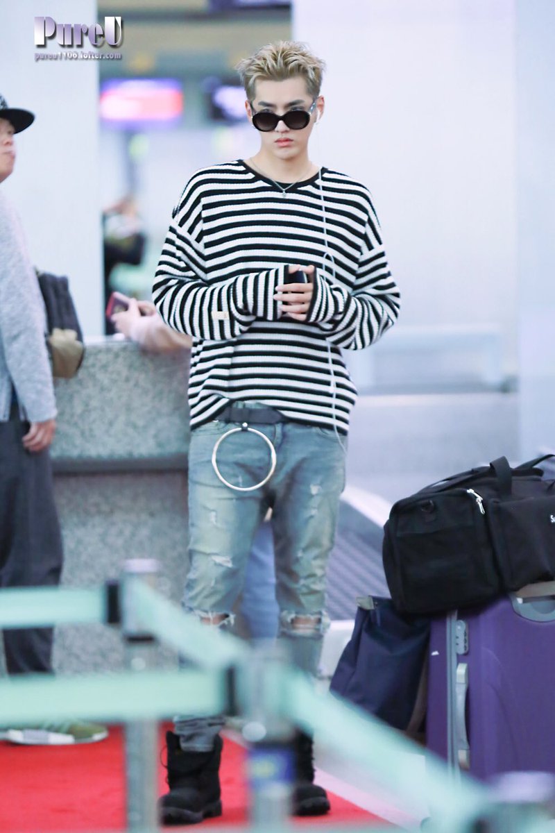 PureU_kris's tweet photo. 20161024 #KrisWu #WuYiFan #吴亦凡 Seoul✈️Tokyo Inchon airport part 3 https://t.co/4rOZddfUh8