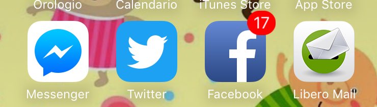 GiupponiGiulia's tweet photo. Mia madre ha scoperto Facebook, e peggio ancora..il mio profilo e il tasto 👍🏻 https://t.co/RfZm7t0Ffk