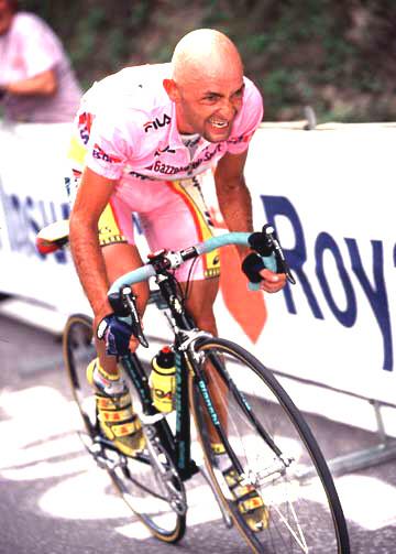 Happy Birthday Marco. Buon compleanno Marco. 