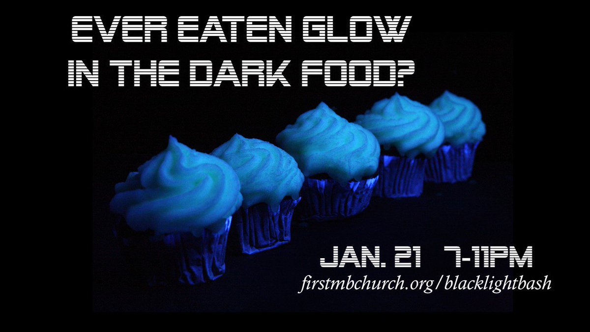 AXIS316's tweet photo. Cupcakes, punch, popcorn, and more!  Come hungry! #firstmbstudents #blacklighbash17 https://t.co/sXLH6qLjil