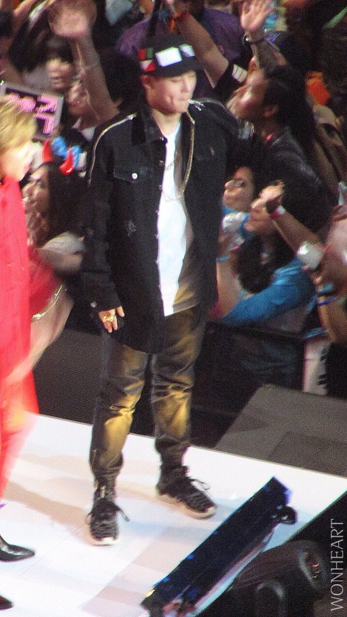 tokkilovesyou's tweet photo. 150801 → HONORABLE MENTIONS ‼️ NO HD 😿🚫 @OfficialMonstaX 
#주헌 #JOOHEON #몬스타엑스 #MONSTA_X #KCON15LA #KCON2015 #KCON #TEAMMONSTAX https://t.co/TgViwWwXgD