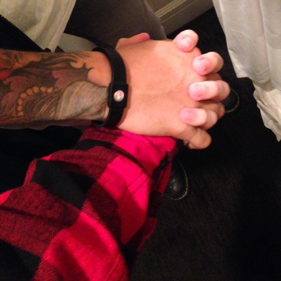 ARMANYiKES's tweet photo. 1K is dedicated 2 this boi that has my Whole heart and our trip 2 Florida this weekend . cya later bitches 🤘🏼 https://t.co/jzRN4sGTnK