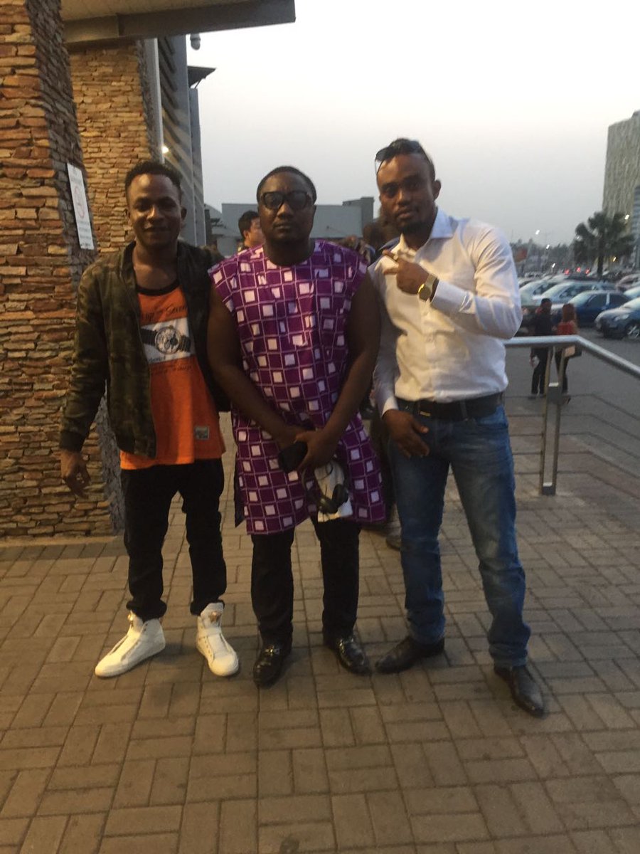 iam_biger's tweet photo. Hangingout with Hitz FM baddest&amp;biggestdjkinglagazee &amp; Mi broda prince Chigor https://t.co/MXYqLjjM71