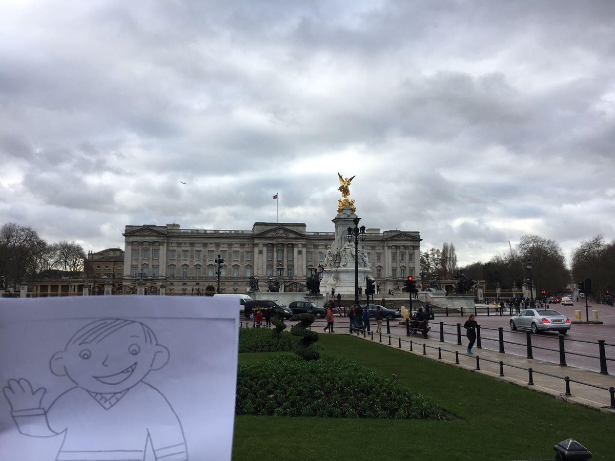 MPWashingtonTwp's tweet photo. Flat Stanley's adventures in England! #mphawks #flatstanley https://t.co/1yTMkHuhiP