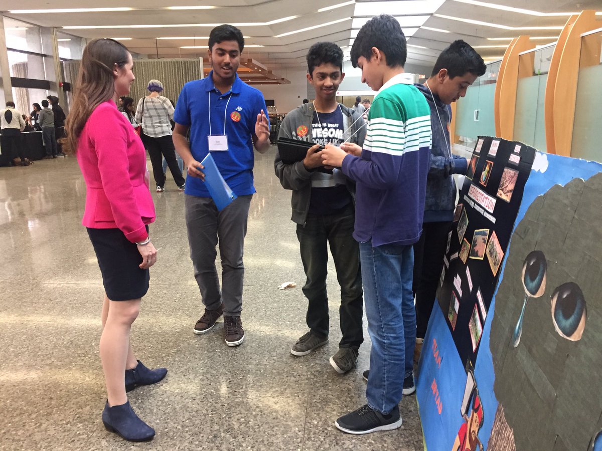 A2BAway2Be's tweet photo. Ontario Student symposium 2017! #ESIontario #globaled @TIGed @jenergy https://t.co/9IseWeMLqR