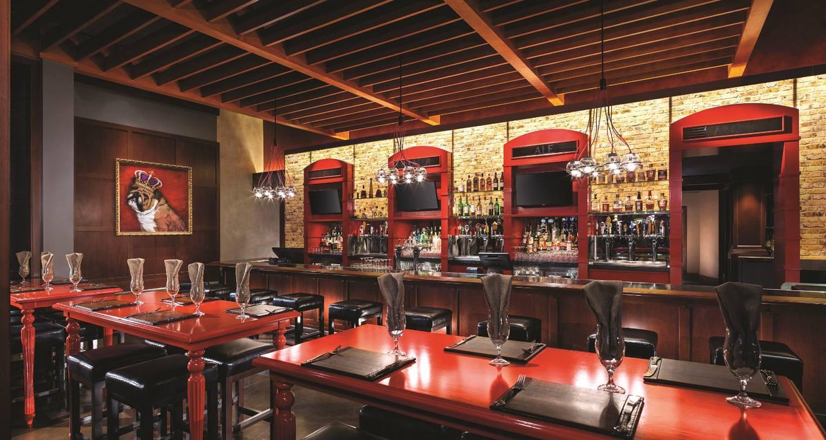 Don't miss #GRPub's #BigGame party on Feb. 5! Packages include unlimited beer, snacks &amp; more: bit.ly/2jgX9nA <a href="/GordonRamsay/">Gordon Ramsay</a>