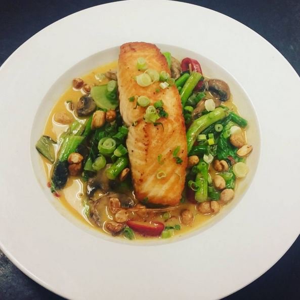 villonthepkwy's tweet photo. #Hungry? @TheDreamCafe can help. #foodie https://t.co/Q1CtFOlO3G