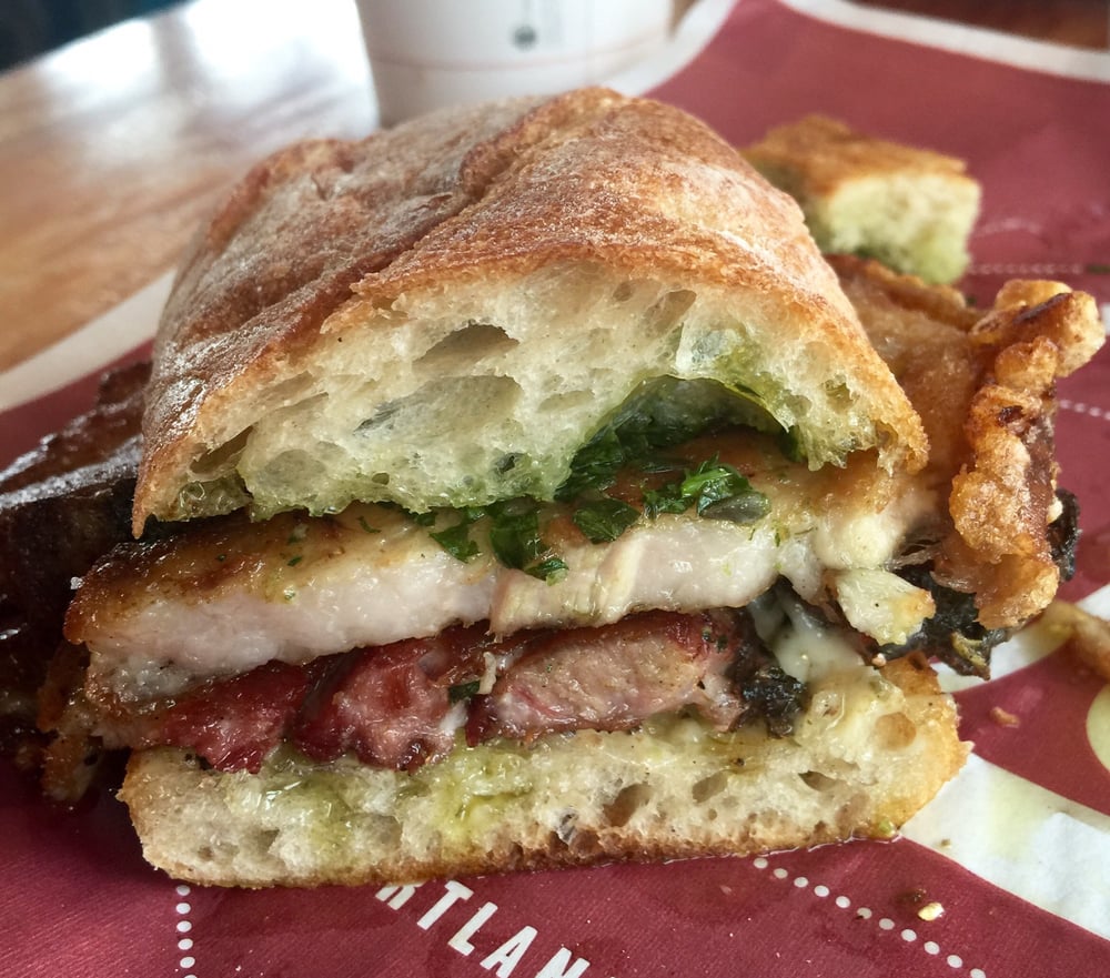 eaterpdx's tweet photo. Portland's most iconic dishes #epdxmaps https://t.co/JFhSYAsVaK https://t.co/YRRShGJ0MP