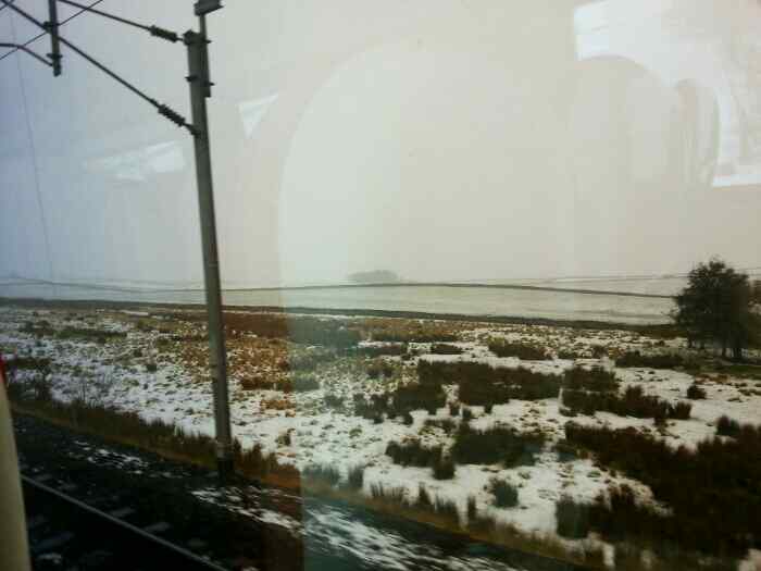 scamble446's tweet photo. Its #Cumbria notice the #Snow does not even slow the train down #Sourhern would grind to a halt 
@rattycastle @CumbriaWeather @NotJustLakes https://t.co/pYK9IHn5Km