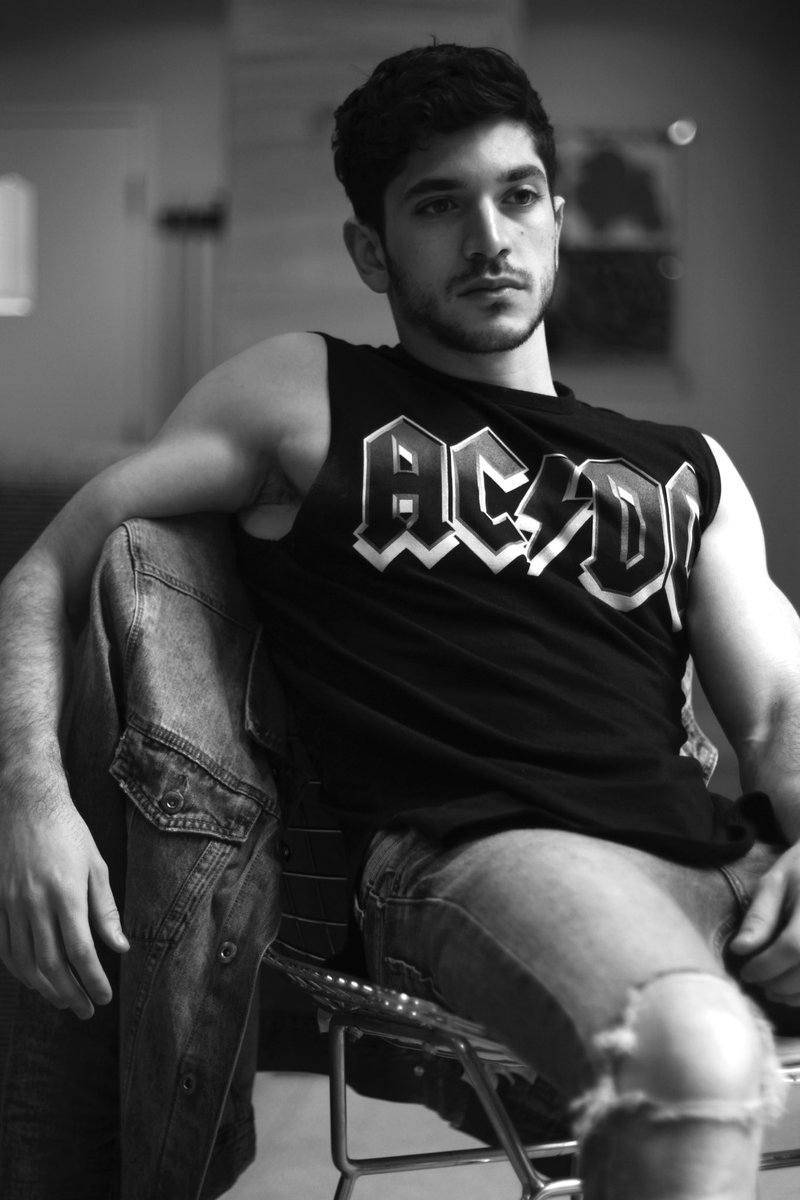 Created with the very talented <a href="/AlCalderon2/">Al Calderon</a> 📸