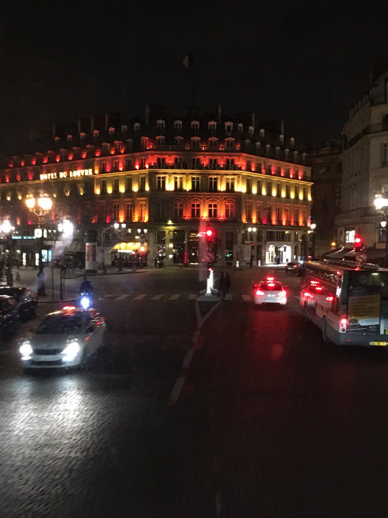 BeksChar's tweet image. Paris at night
