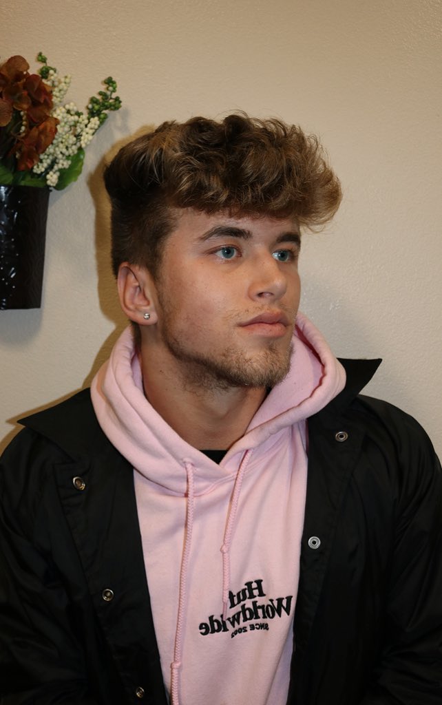 natekgarner's tweet photo. From 👴🏼 to 👶🏼 real quick.... https://t.co/MXNVe4Ygsw